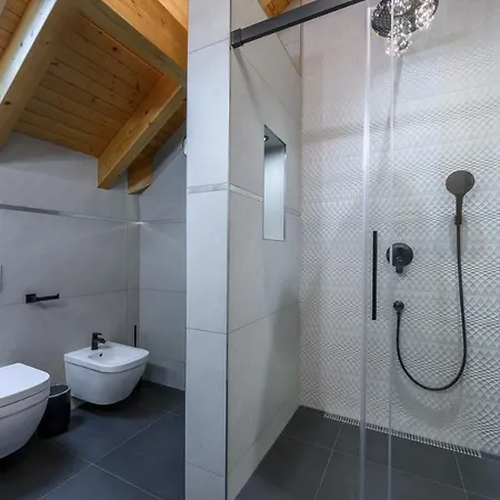 Vila Pillow House Montibus *