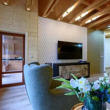 Pillow House Montibus Villa