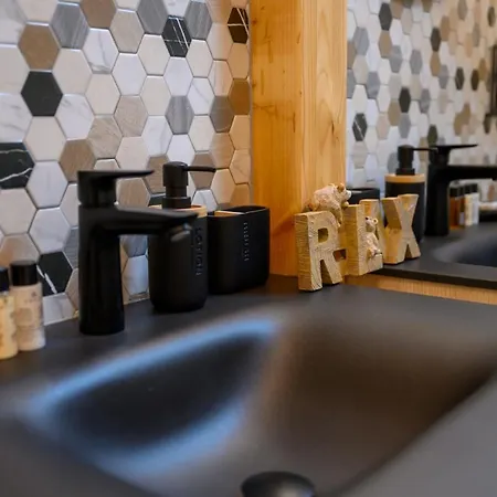 Vila Pillow House Montibus *