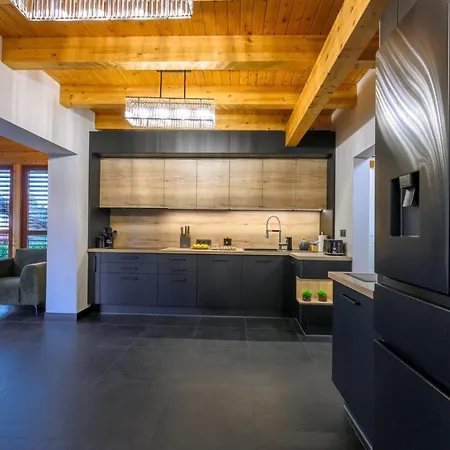 Vila Pillow House Montibus