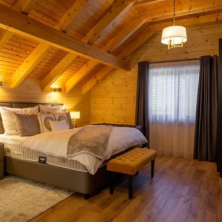 Pillow House Montibus Villa