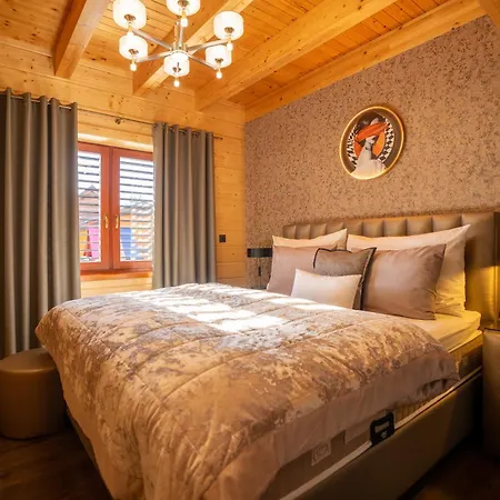 Pillow House Montibus Villa