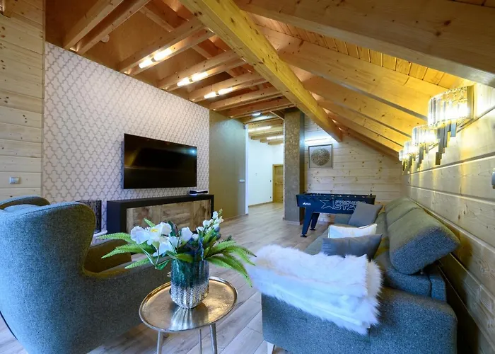 Pillow House Montibus Villa